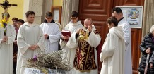 Virágvasárnapi szentmise a Szent Bernát ciszterci templomban