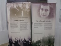 Anne Frank életéről kiállítás nyílt iskolánkban